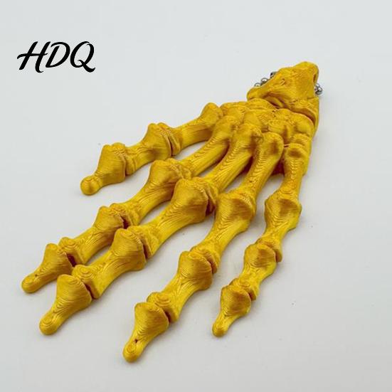 Skeleton Hand Fidget Toy Keychain, with Hanging Chain 3D Printed Ornament, Movable Charm Joint Design Skull Palm Stress Relief for Halloween