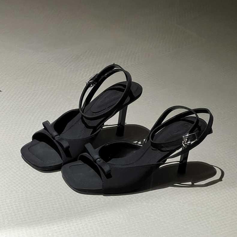 Fish mouth open-toed black bow slippers women's 2025 summer new one-word strap sandals stiletto high heels outer wear