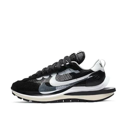 

Nike VaporWaffle x Sacai Black White CV1363-001 EU 49.5