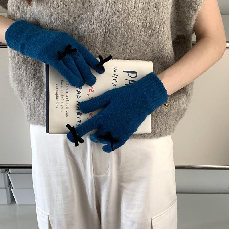 Koreanische Niedliche Schleifenhandschuhe für Damen, um im Winter warm zu halten und mit Touchscreen zu fahren, Neue Fünffingerhandschuhe