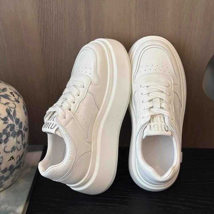 Leather platform white shoes women's shoes 2025 new versatile sports and leisure shoes heightening lace-up lightweight lace-up board shoes