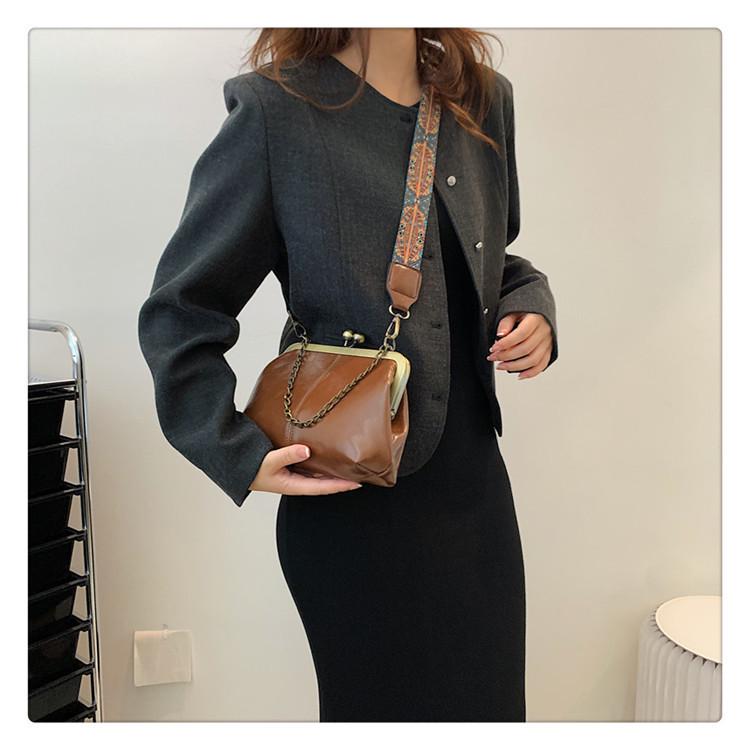 Women's 2023 Korean Style Versatile Chain Handbag - Red Textured Crossbody Shoulder Bag