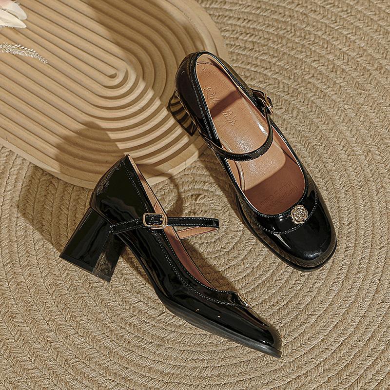 

Ретро туфли Мэри Джейн с ремешком на одну пуговицу, на толстом каблуке, на высоком каблуке, новинка 2025 года, весенне-осенние, французские туфли с неглубоким вырезом, на среднем каблуке 40 чёрный