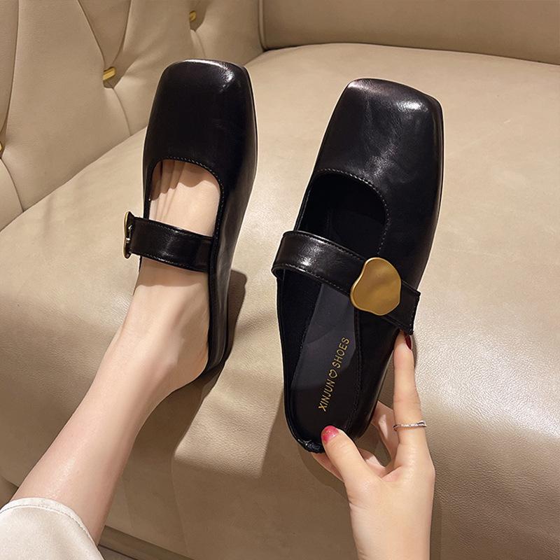 Baotou half slippers women's outer wear 2025 spring and summer new women's shoes flat bottom one pedal gentle temperament Muller single shoes