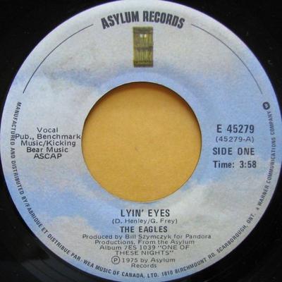 7inch Record EAGLES  Lyin Eyes E45279 Asylum Records 1975 Canada Rock Used