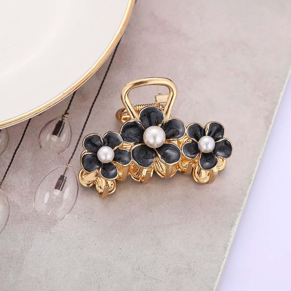 

Wild Retro Women Girls Korean Hair Clips Hair Accessories Catch Clip Flower Hair Claw
