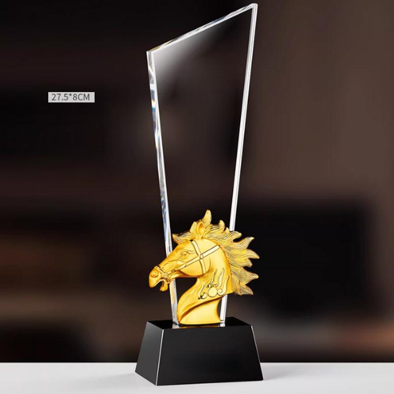 Spersonalizowany Kryształowy Trofeum Żywiczne w Kształcie Konia Kolorowy Druk Nagroda Sportowa Pamiątka dla Wybitnego Pracownika Dekoracja Domu 1 szt.