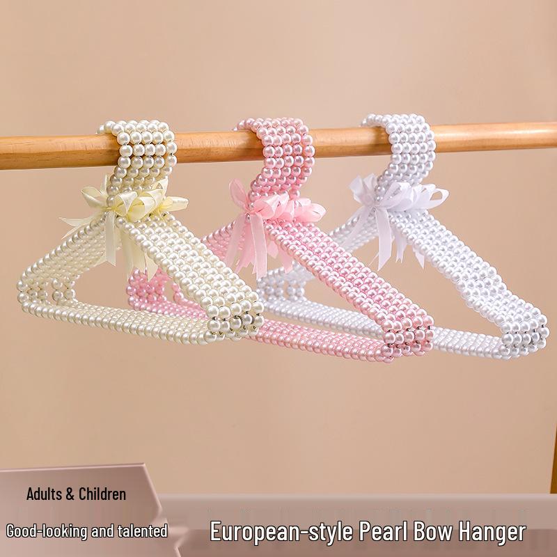 Non-Slip Plastic Hangers: Children's and Pet Display Drying Racks