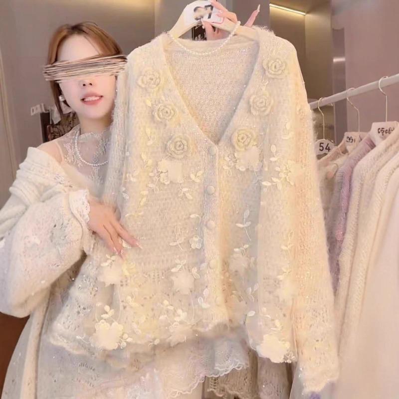 Autumn and Winter New Loose Design Splicing Lace Knitted Cardigan Lazy Wind Sweater Jacket Women
