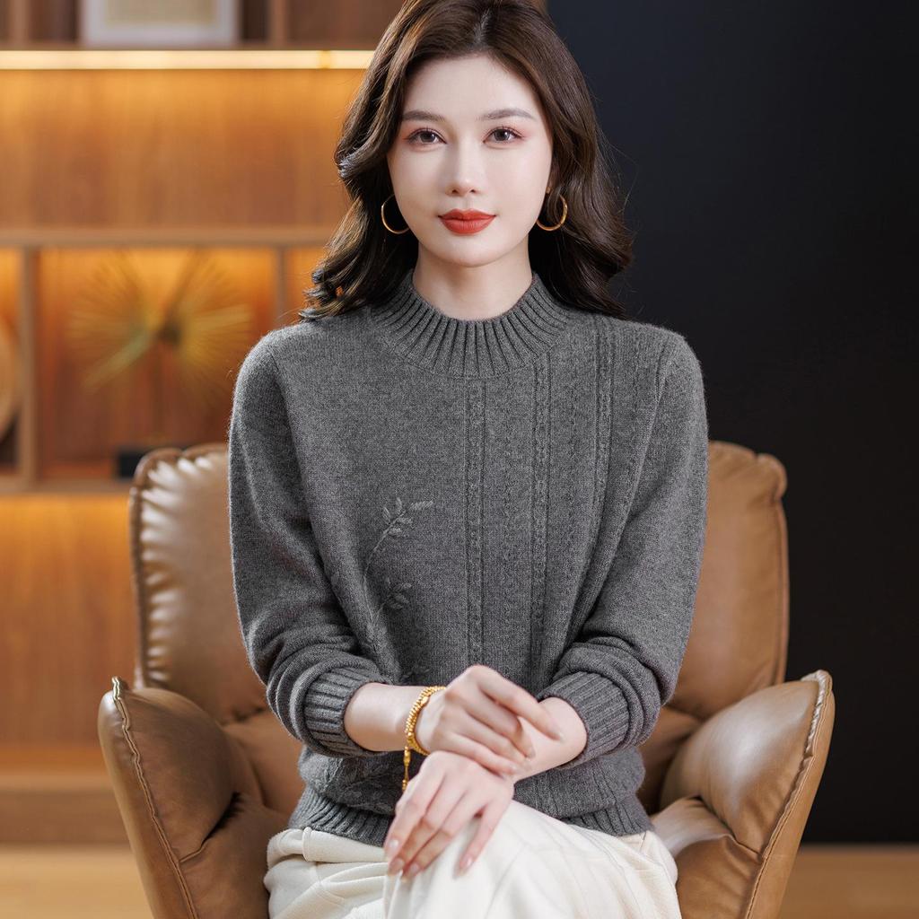 High-Grade Wool Sweater: Semi-High Collar, Fashionable Embroidery, Thick Knit for Middle-Aged/Elderly Women, Winter Warmth.