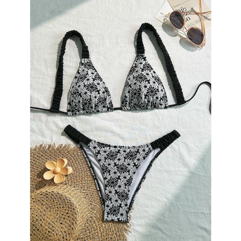 Sexy Striped Bikini Set Women Halter Pleate Push Up Swimsuit Two-pieces Brazilian Beach Bathing Suit Holiday Swimwear Women