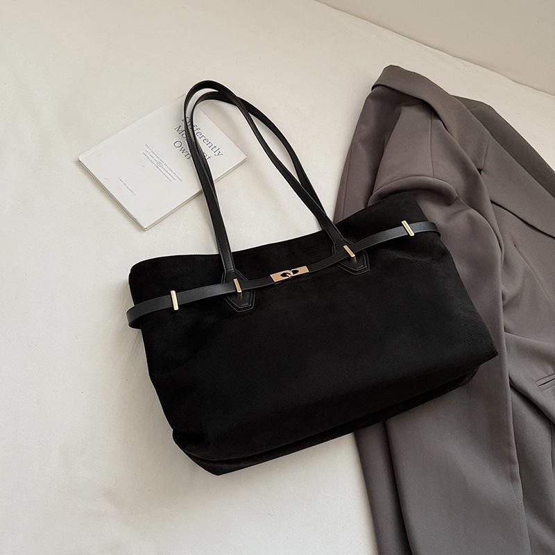 

2025 осень новая сумка ретро мода повседневная сумка через плечо сумка для работы под мышкой портативная большая вместимость сумка-тоут чёрный