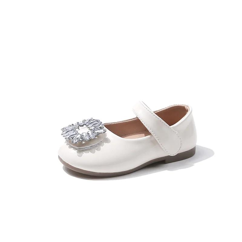 2024 Frühling Neue Koreanische Stil Retro Strass Vielseitig Weich Atmungsaktiv Runde Zehenpartie Schlicht Klettverschluss Kindermode Freizeitschuhe