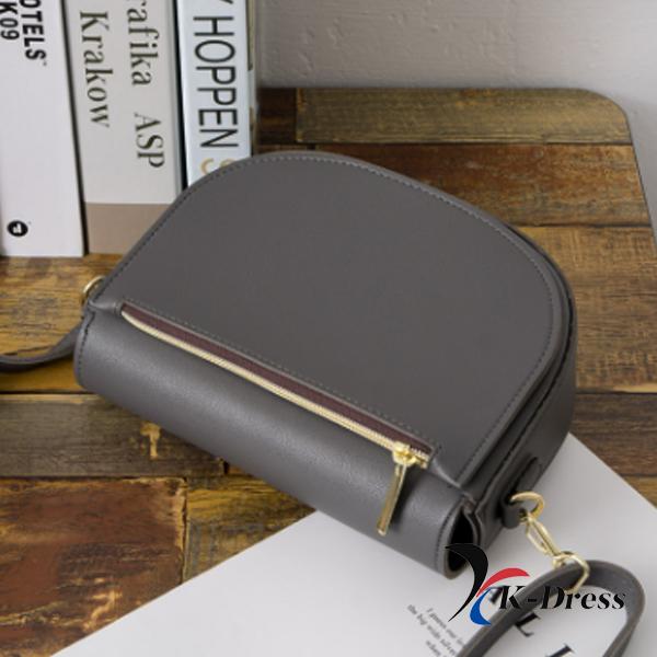 Mała torebka typu crossbody w kształcie półksiężyca (7 kolorów)