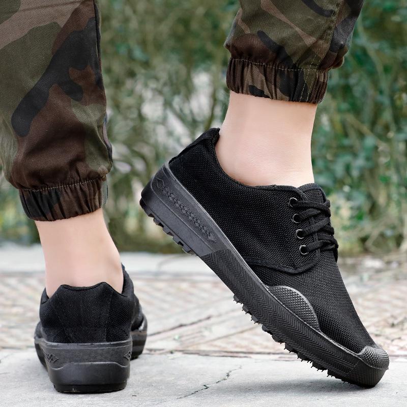Rubber sole liberation shoes men and women working farmland shoes outdoor labor insurance low-top canvas training military training shoes
