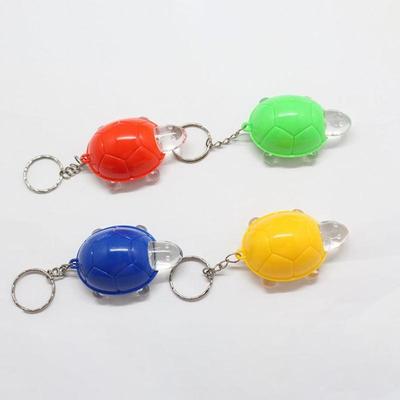 Portachiavi Luminoso a LED Cartoon Ciondolo Creativo per Borsa Giocattolo Luminoso Regalo Mini Torcia