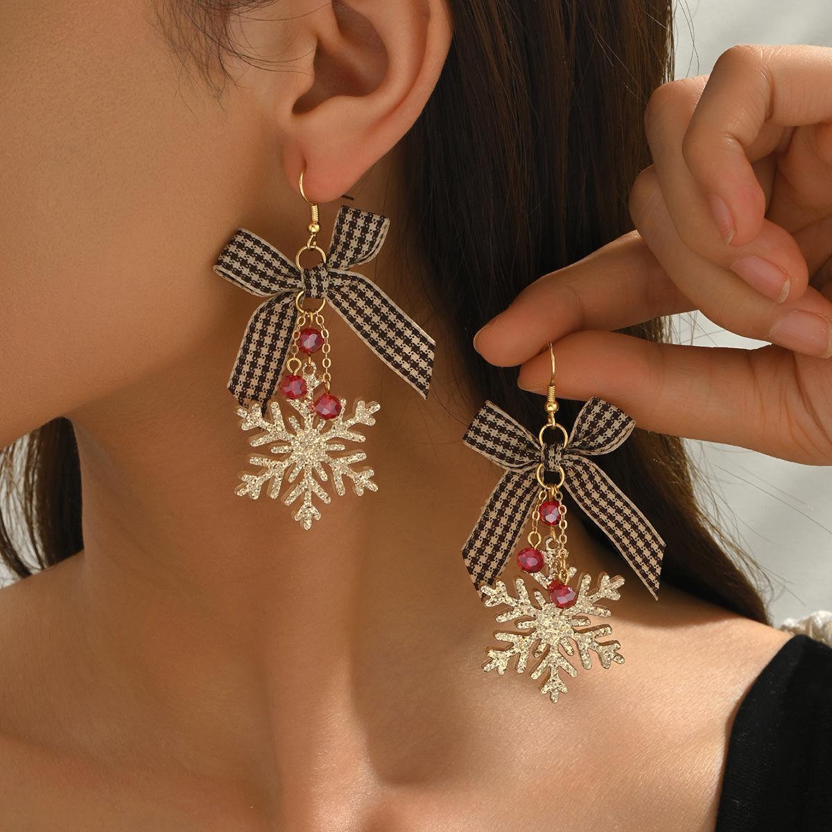 

Модные серьги-подвески для женщин золотой