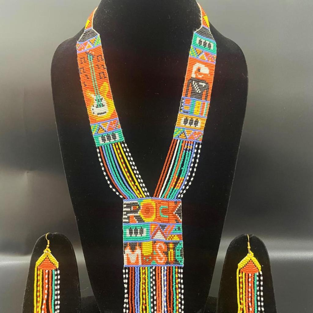 Handmade Boho Seed Bead Necklace: Rose