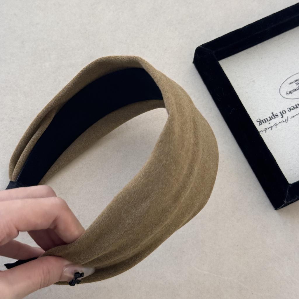 Autumn and Winter Women's Suede Wide Headband High Quality Pressed Hair Headband Multiple Colors Ornament