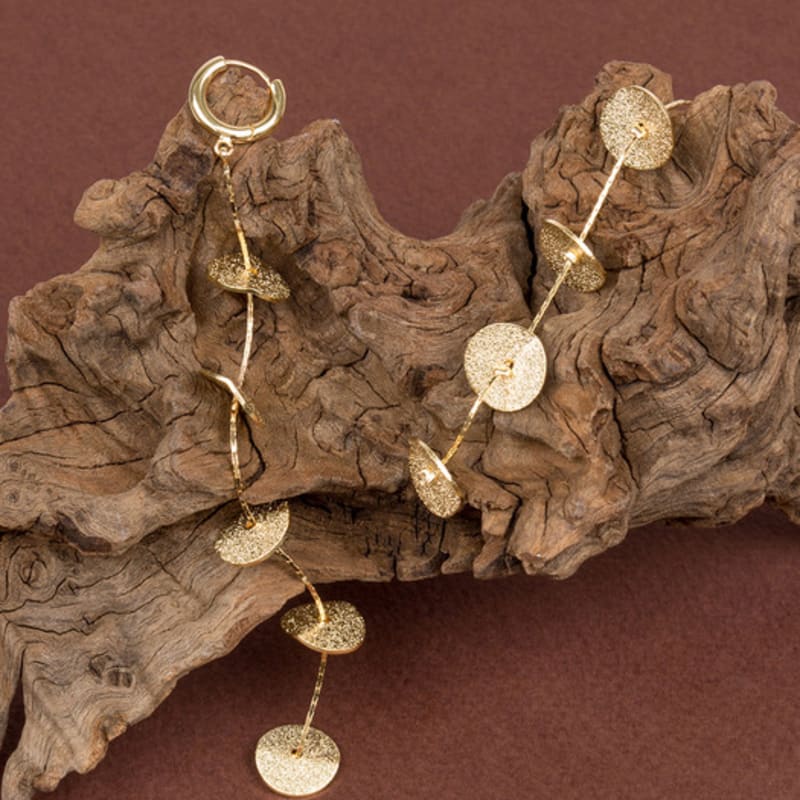 AUGUST ALICE 14k Leaf Long Earrings