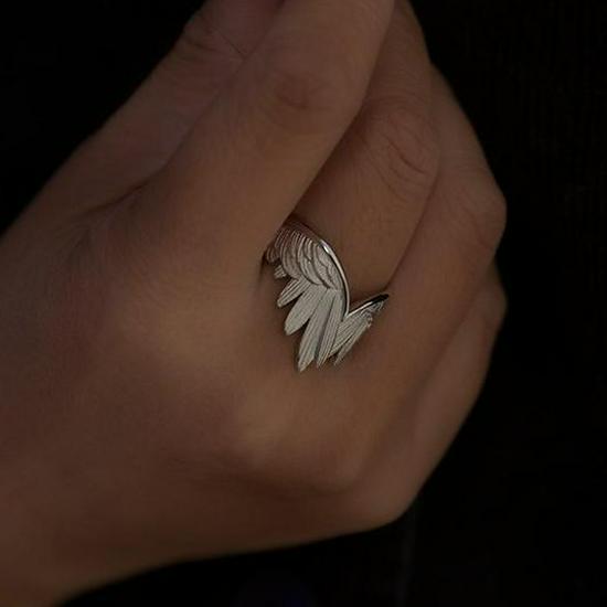 Yin Tai Fei Zilveren Engelenvleugels Verstelbare Koppelring voor Vrouwen - Herfst/Winter High-End Ontwerp