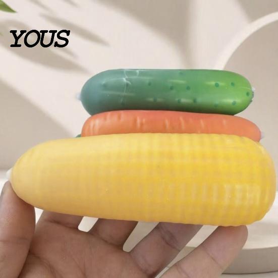 Educational Play Food for Kids Simulation Vegetable Squeeze Toy, Realistic Cucumber Corn Carrot Banana Fidget Toys Stress Interactive Dolls Relief And