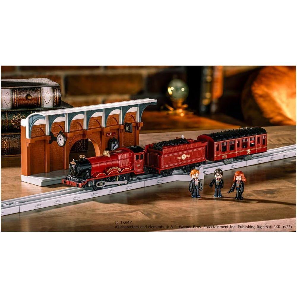 Takara Tomy Plarail Harry Potter Hogwarts Express Train Toy 3 and (Ages up)