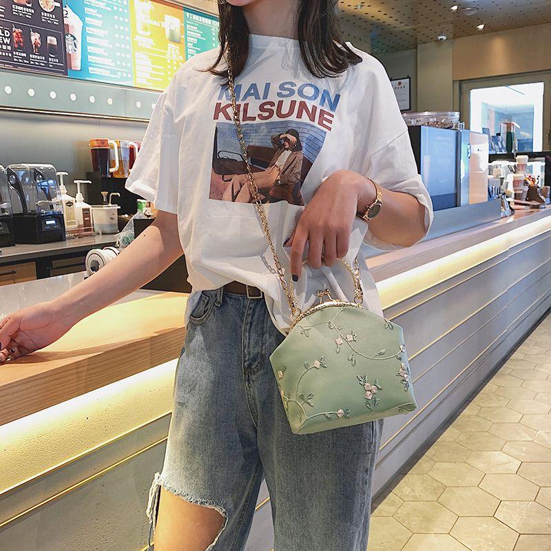 Lace Gold Bag Female Retro Chinese Style with Cheongsam Bag Handbag Small Fresh Shell Bag
