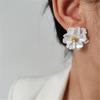 Big White Camellia Flower Stud Earring for Women French Retro Elegant Korean Sweet Resin Ear Wedding Party Jewelry Gift
