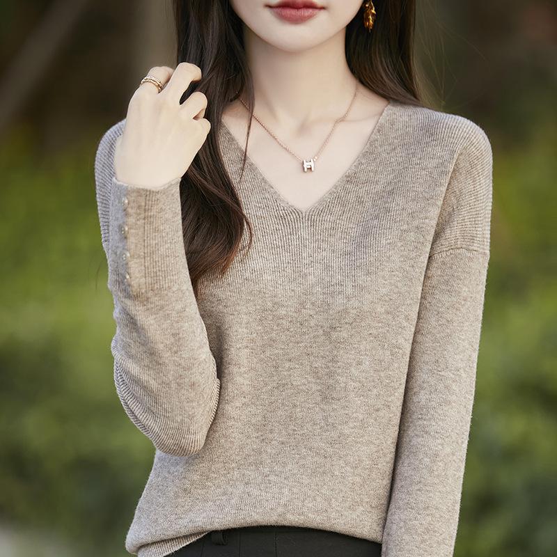 Women's V-Neck Velvet Buttoned Sweater: Autumn/Winter Solid Color Loose Knit Pullover Base Layer