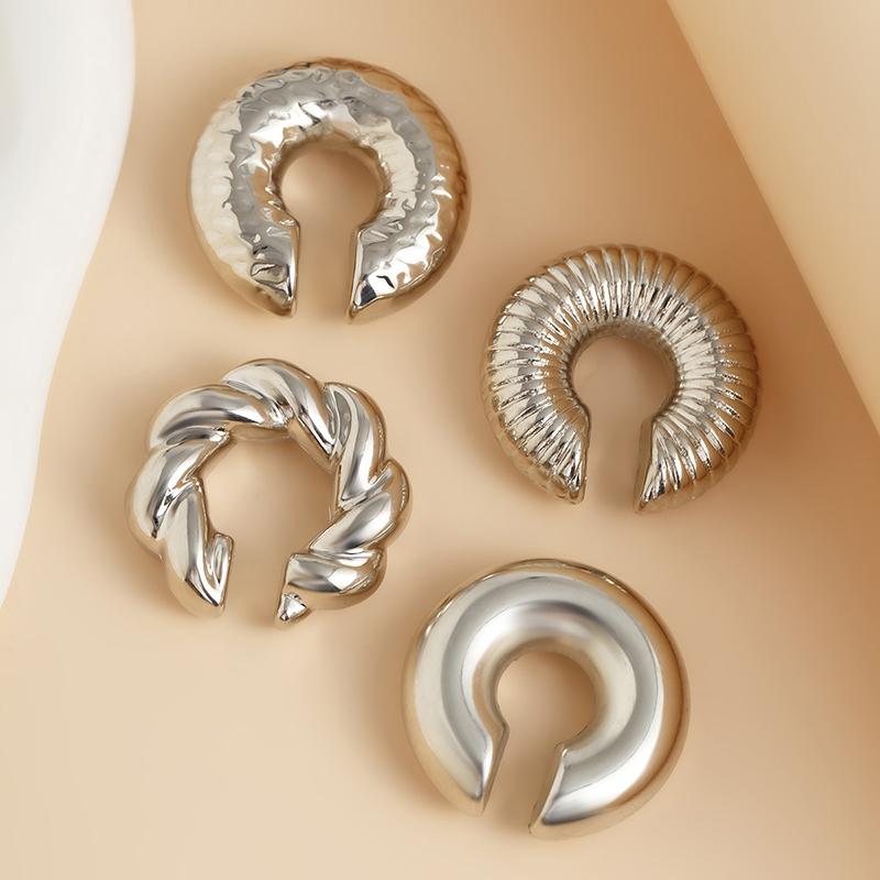 Fashion 4pcs C Shaped Ear Clip for Women Simple Gold Silver Color No Pierced Round Earrings Punk Female Jewelry