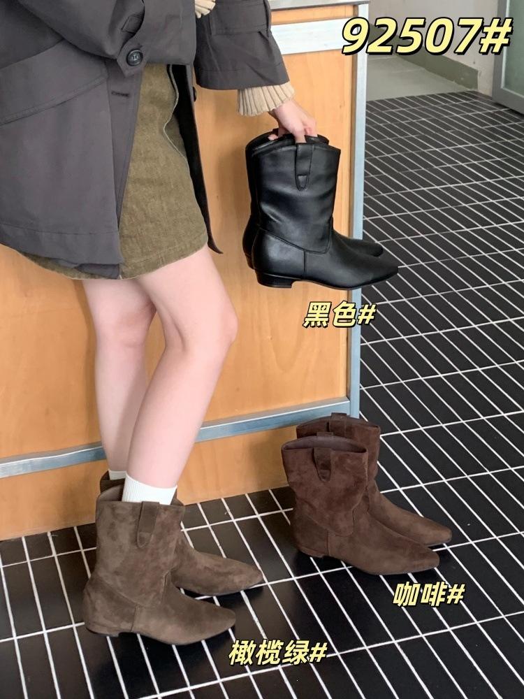 Vintage Velvet Sleeve Coarse Heel Short Boots Women's Autumn Pile Boots Western Boots Martin Boots