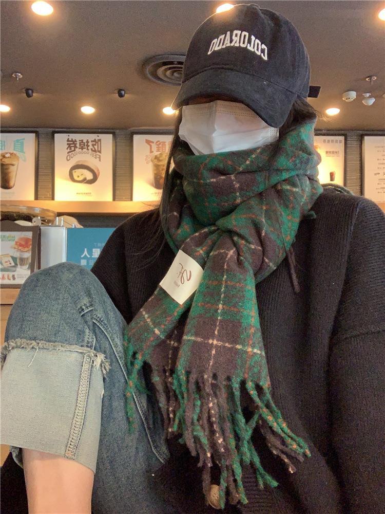 Cozy Retro-Style Unisex Cashmere Imitation Scarf – Warm Korean-Inspired Shawl for Autumn and Winter