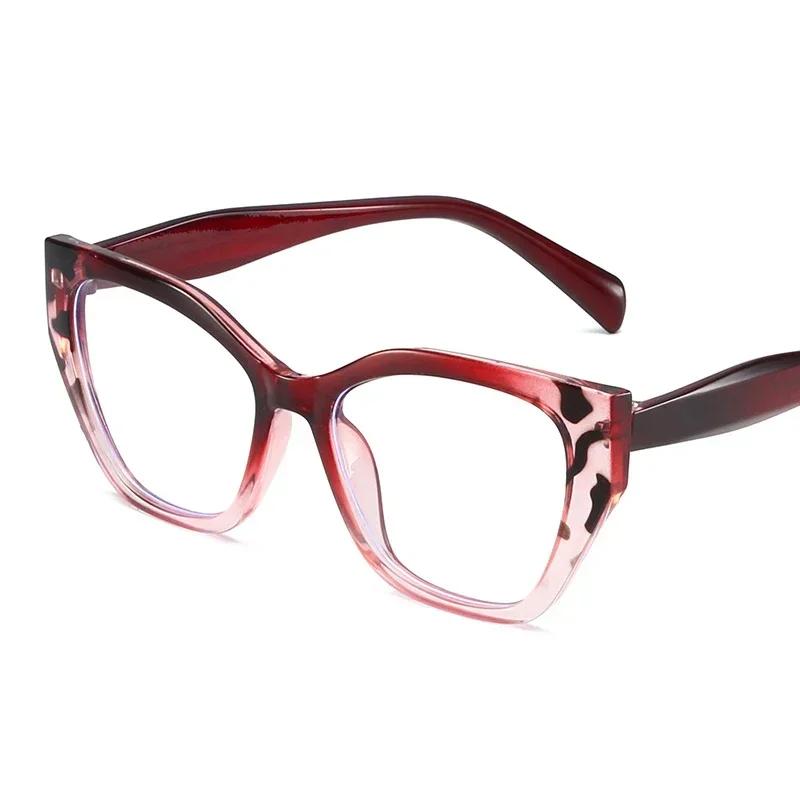 

Adorable Eyeglasses Frame Clear Lens Design Male and Women Transparent Glasses Square Style Brand Style Eyewear Stylish Street