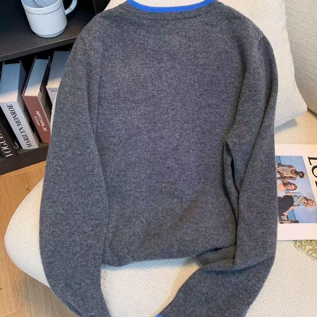 Plus Size Embroidered Knit Cardigan: Women's Sweet Retro Sweater Coat for Autumn and Winter