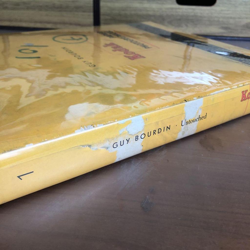 [USED] Guy Bourdin: Untouched