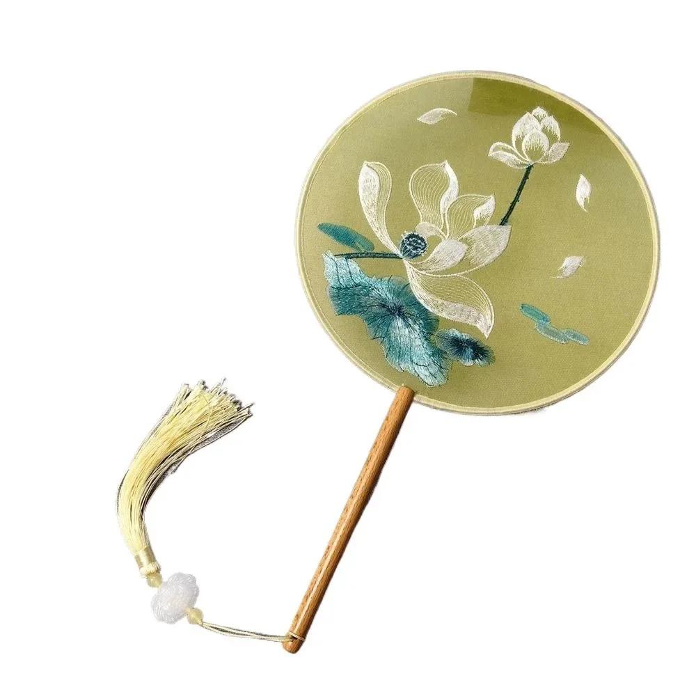 Round Double Sided Embroidery Fan Chinese Style Wooden Handle Embroidery Round Fan Tassels with Pendant Hanfu Hand Fan