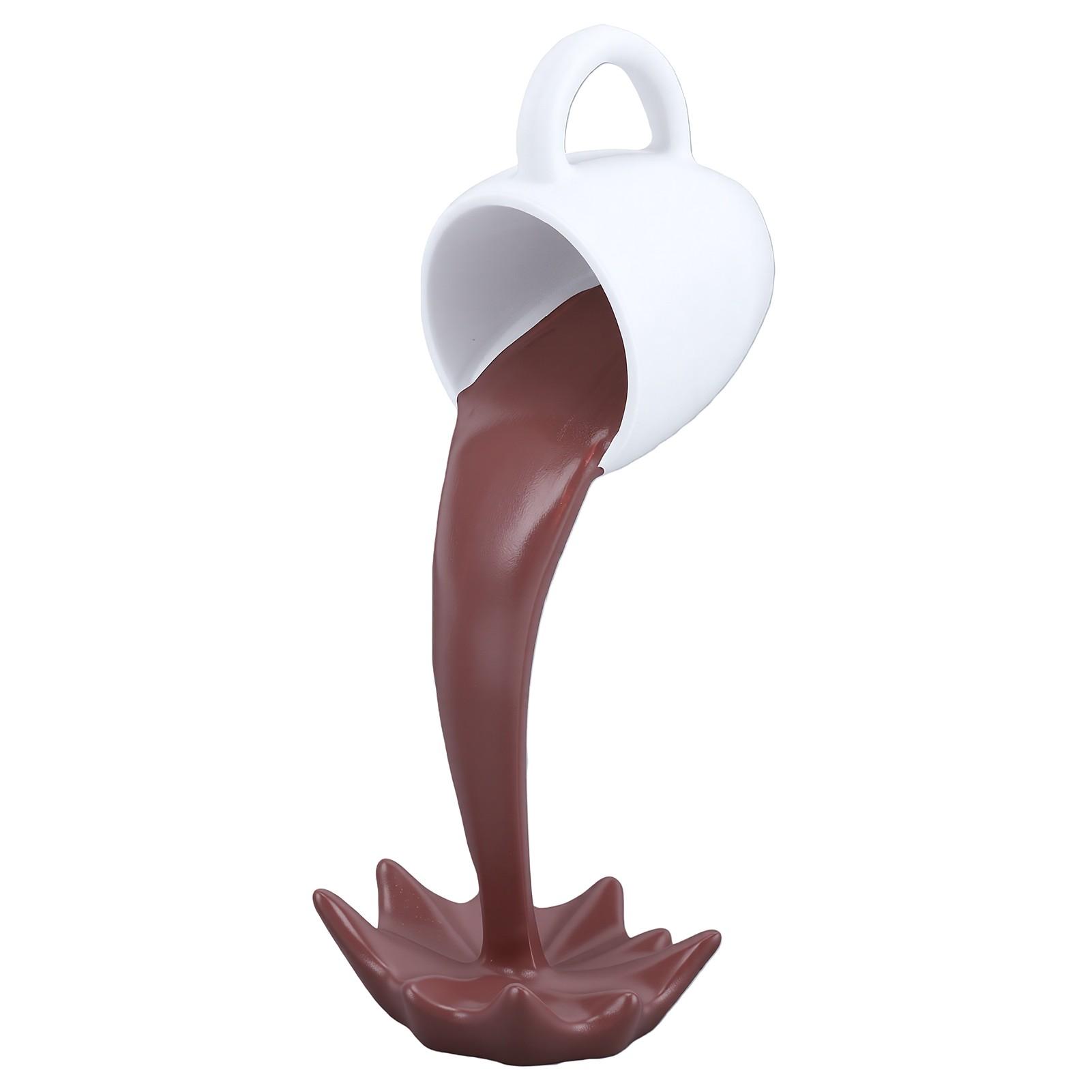 Zwevende Overstromende Koffiekop Beeldje Hars Bureau Decor Gietende Overstromende Mokken Koffiebar Accessoire voor Woonkamer   Bar