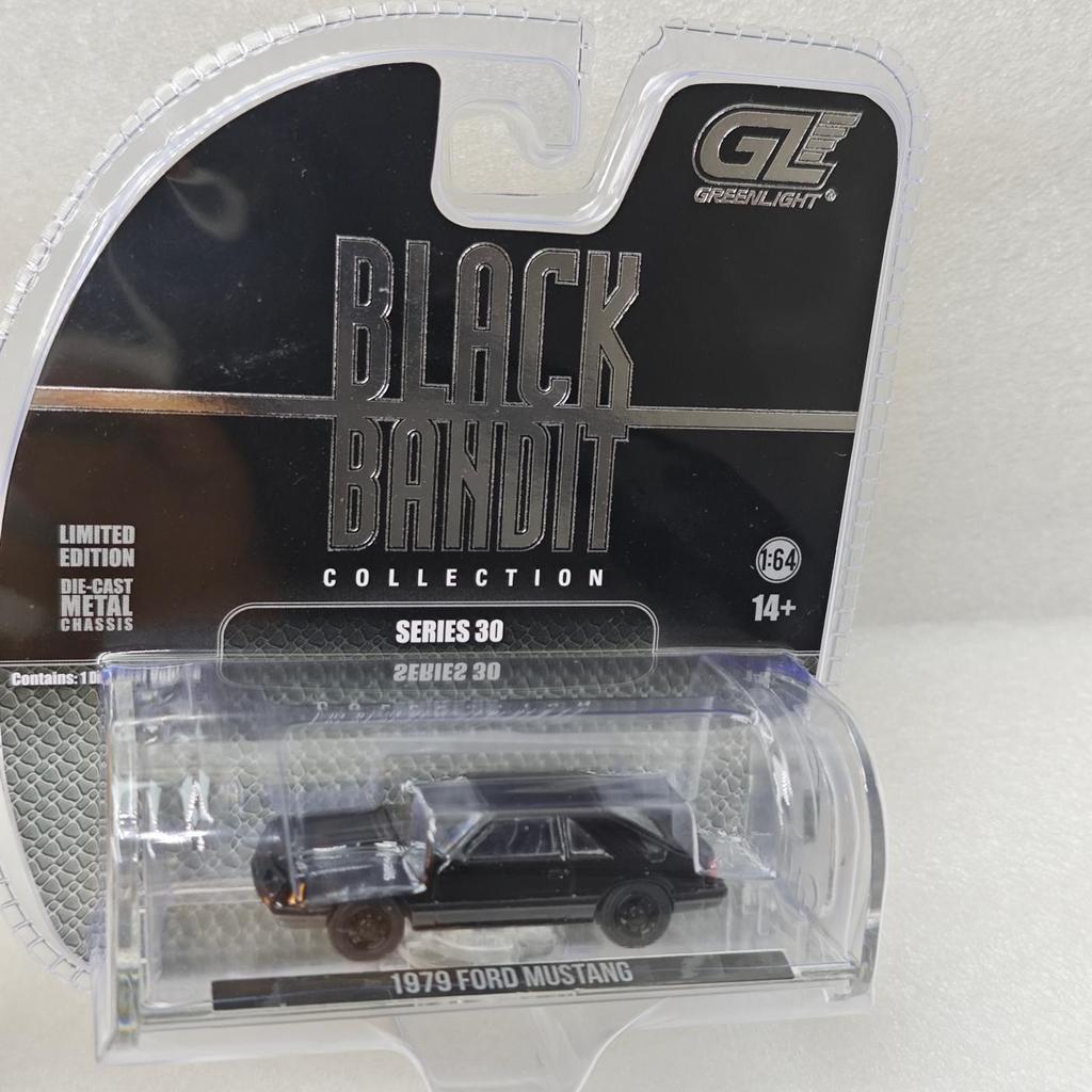 GreenLight 1:64 1979 Ford Mustang Fox  28170-F High Simulation Alloy Car Model Mini Toy Collection Gift