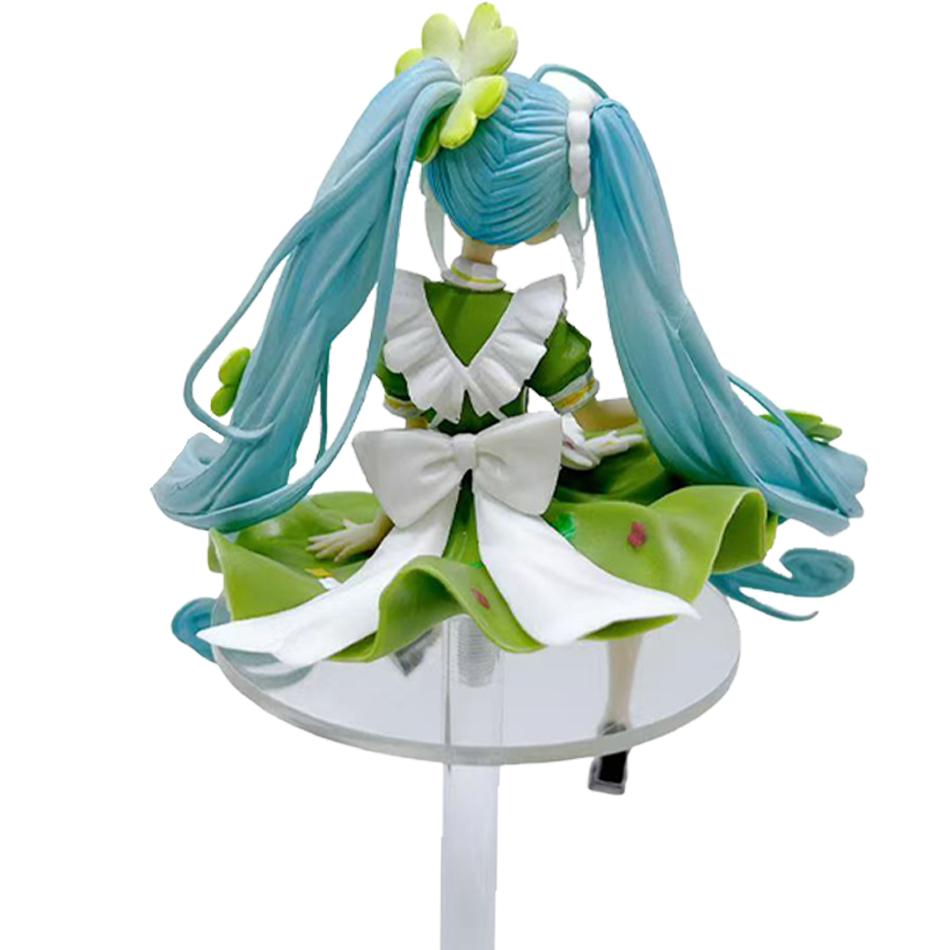 15cm In Stock Anime Clover Sitting Posture Golf Dress Action Figure Model Doll Decoration Valentine Day Gift PVC Green S Poseable Articulated Scale