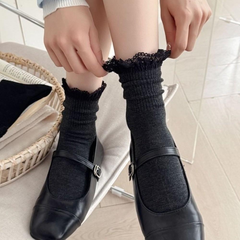 Breathable Women's Socks Lace Frilly Crew Socks Fashion Long Socks