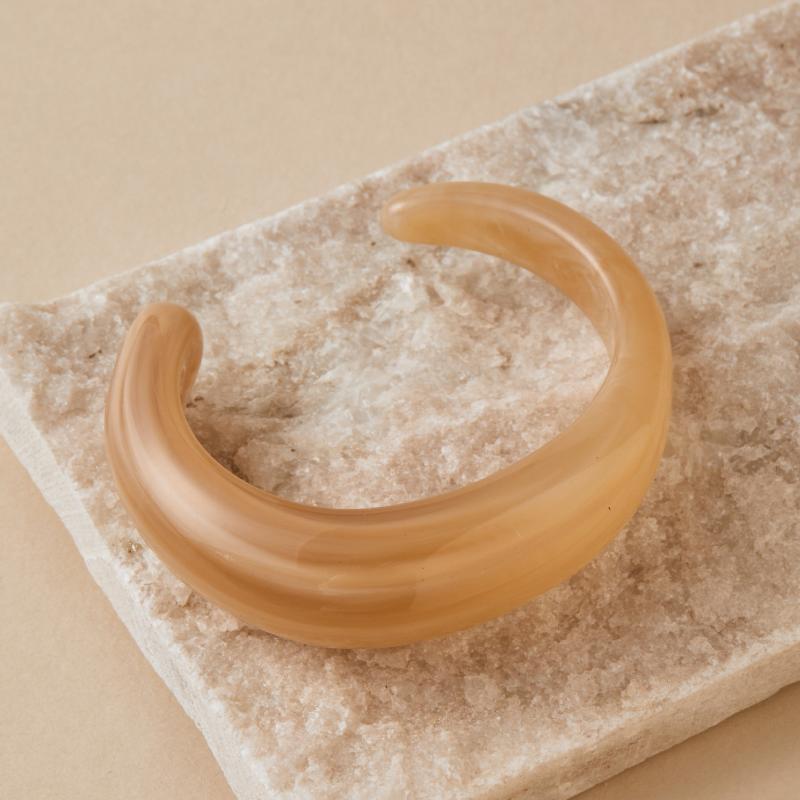Fashion Unique Irregular Acrylic Cuff Bracelets For Women Simple Texture Multicolor Geometric Open Bangle Female Jewelry