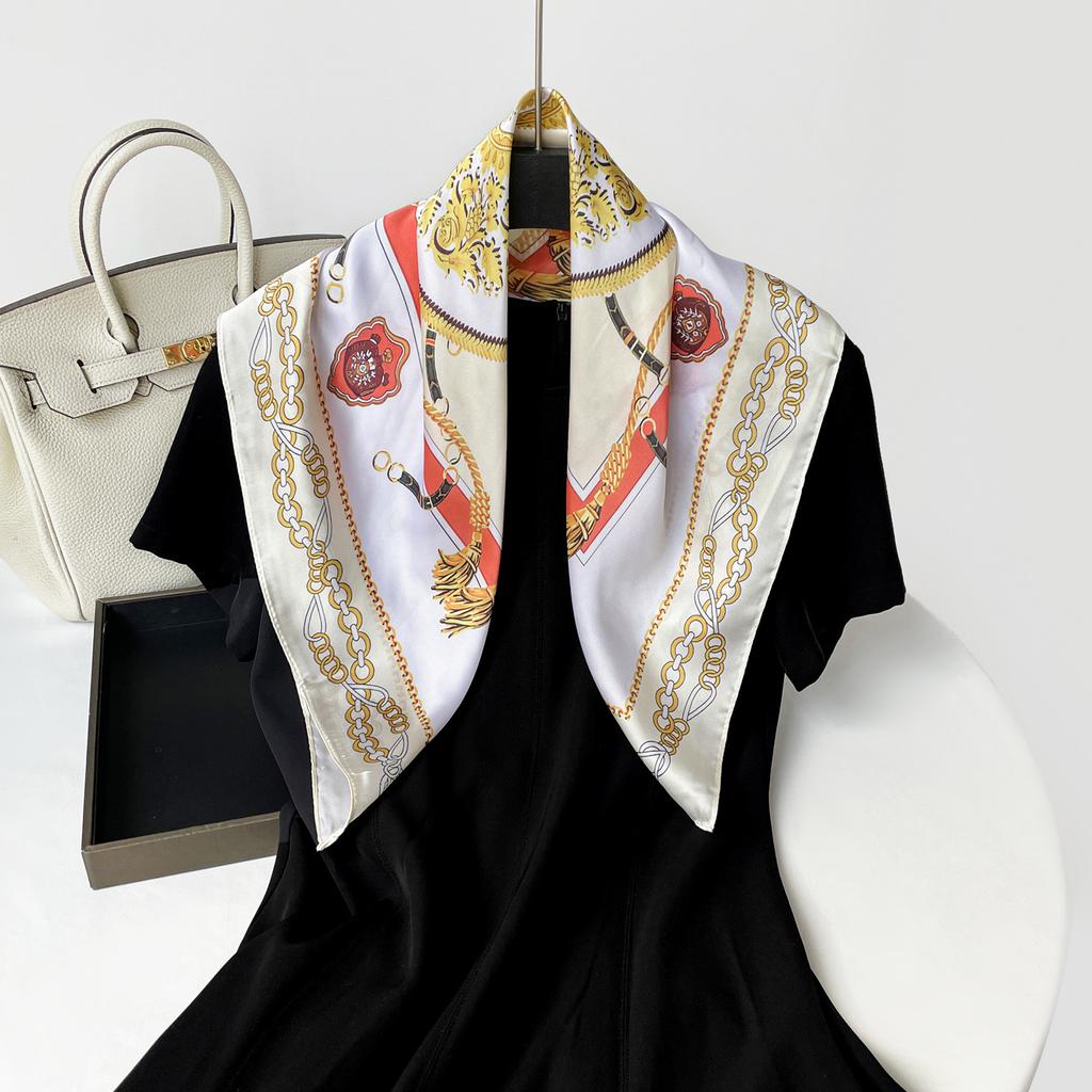 Spring and Summer Thin Silk Scarf Versatile Headscarf Women's Small Square Scarf 71cm Shawl Korean Versatile Temperament Small Silk Scarf Wholesale