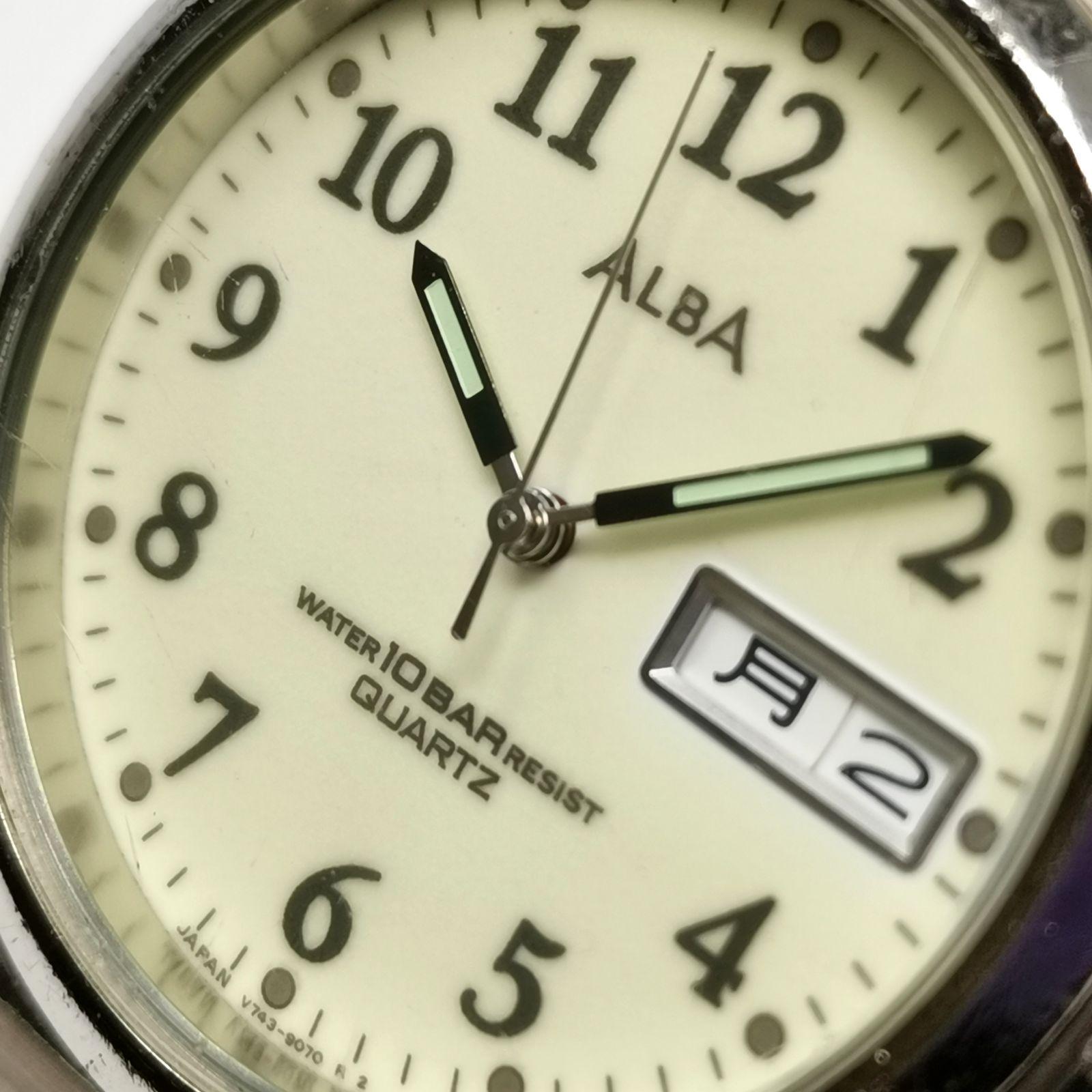 SEIKO ALBA v743-8020 Кварцевые Часы Мужские с Дисплеем Дня Недели и Даты, Флуоресцентные. Работа не подтверждена из-за севшей батарейки. Номер для управления KKVHAKO138