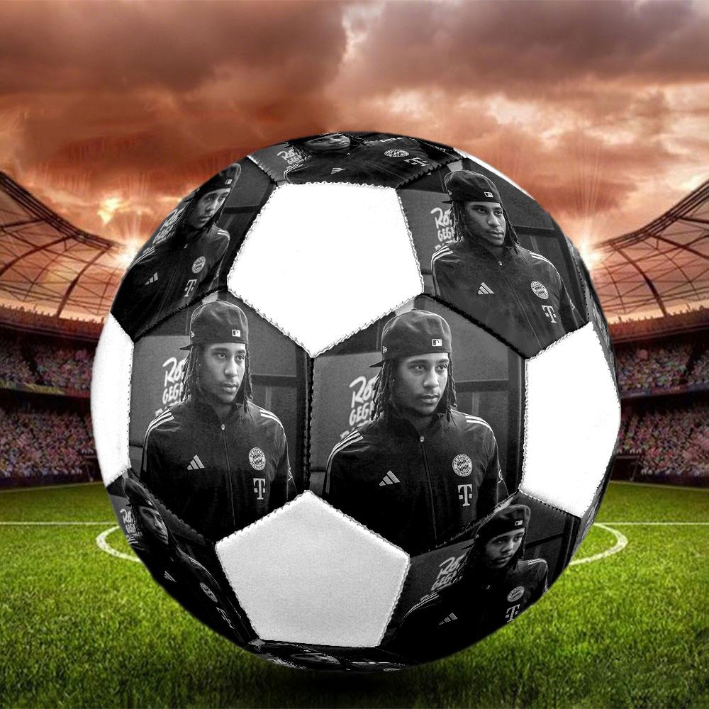Pallone da Calcio Michael Olise Taglia 5, Cucito a Macchina in PVC, Resistente e ad Alto Rimbalzo, Adatto a Tutte le Età, Merchandising per tifosi, Partite e Uso all'Aperto.