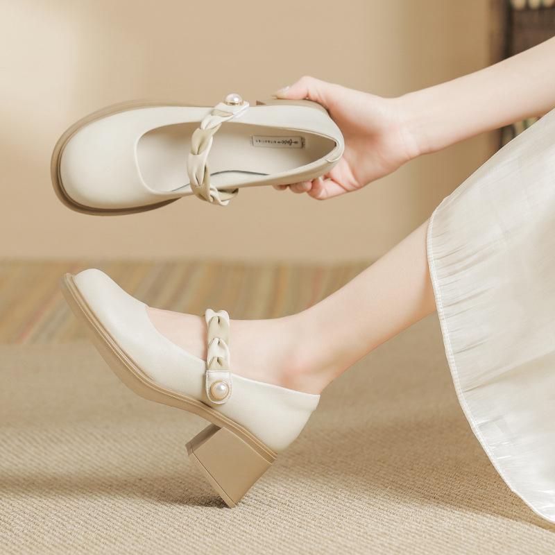 Soft leather wind small leather shoes spring and autumn platform single shoes Mary Jane shoes