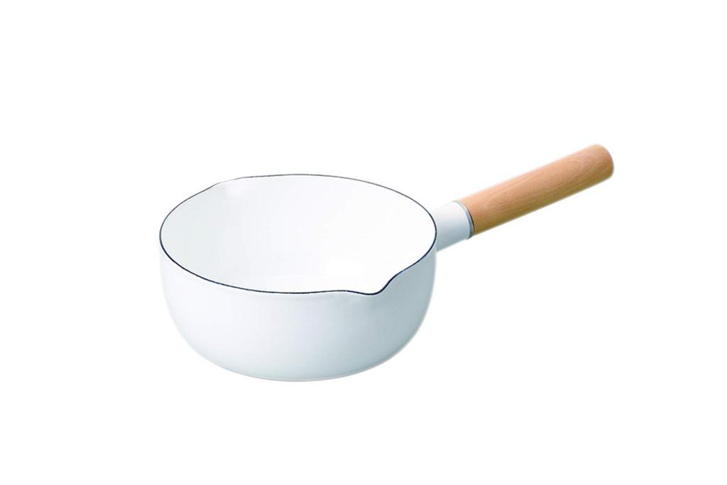 Pearl Metal Crevia Enamel Pan, 18cm, White