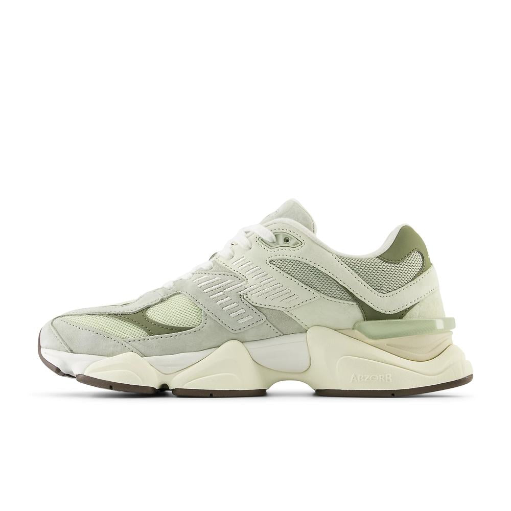 Sneakers New Balance Green Version 9060