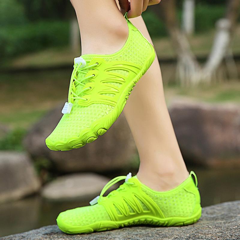 Fashion Men Women Water Barefoot Shoes Quick-drying Hiking Upstream Sports Sandals Comfortable Beach Shoes Couple Wading Sneakers 35-46