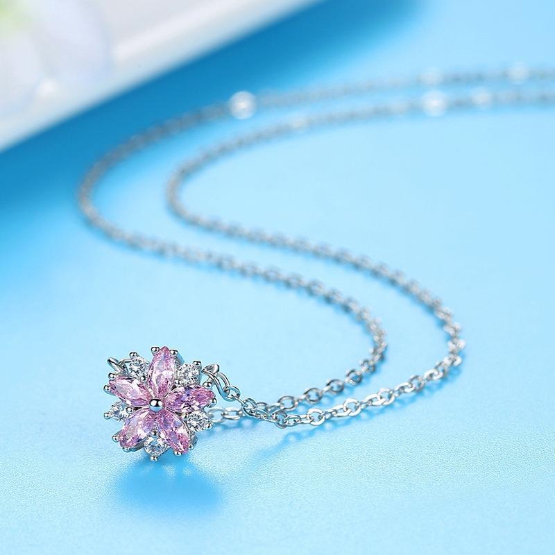 Sweet Pink Diamond Cherry Blossom Pendant Pendant Necklace Women 'S Modish Stylish Niche Copper Set Cubic Zircon Minimalist Simple NecklaceSweet